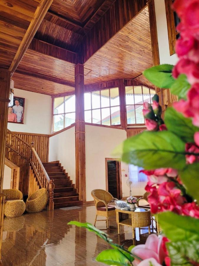 Kum-Chan House Hotel Нан Экстерьер фото